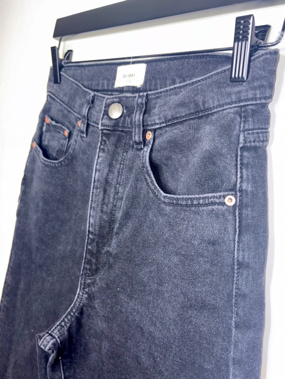 DL1961 Enora Cigarette Jeans 26 Nightshade Black Ultra High Rise 29"